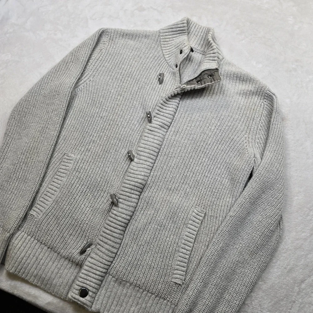 Banana Republic men banana